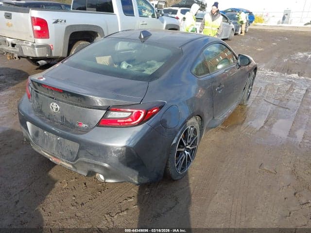 2025 TOYOTA GR86 4