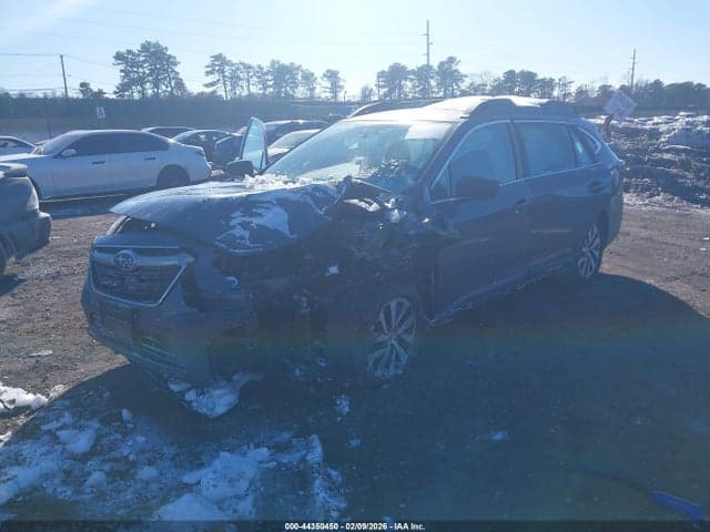 2020 SUBARU OUTBACK 2