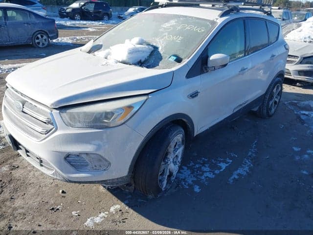 2017 FORD ESCAPE SE 2