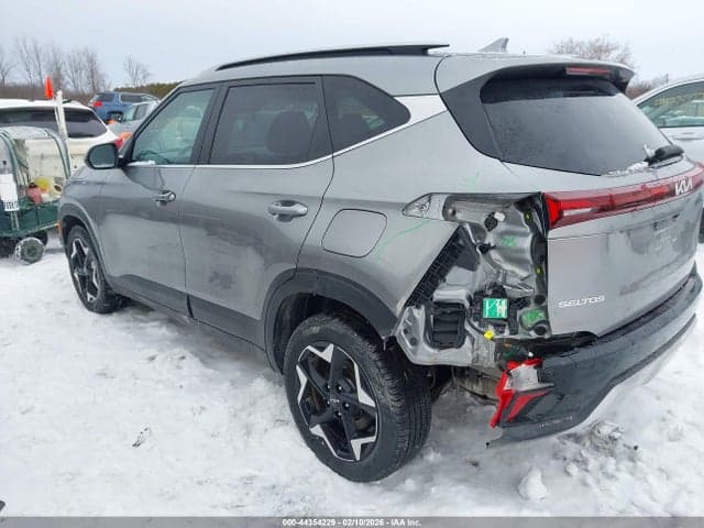 2024 KIA SELTOS EX 3