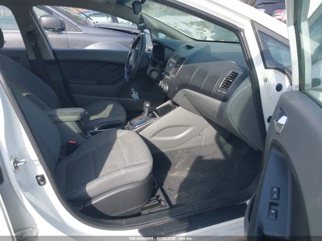 2017 KIA FORTE LX 5