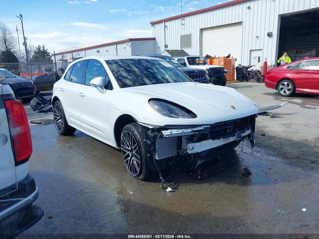 2025 PORSCHE MACAN S - 1