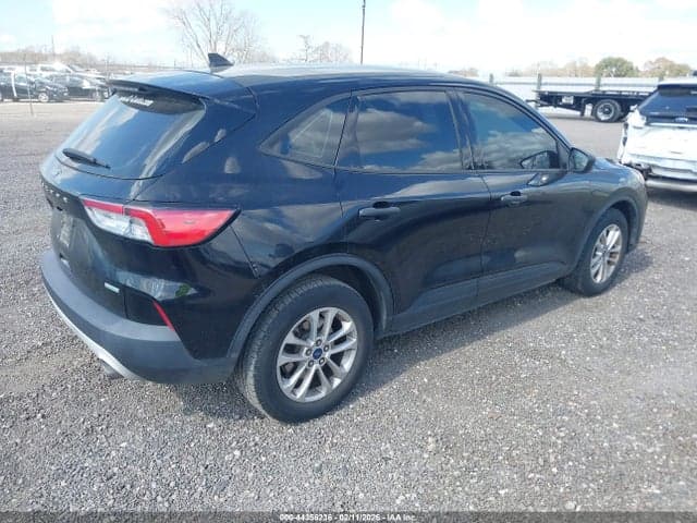 2020 FORD ESCAPE S 4