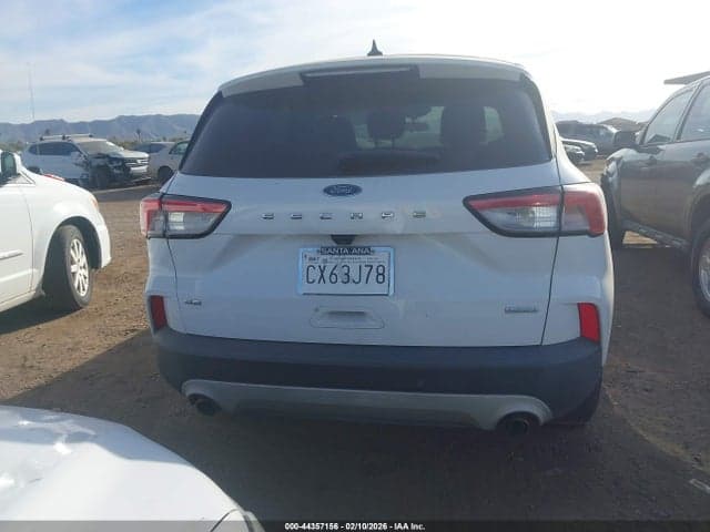 2020 FORD ESCAPE SE 16