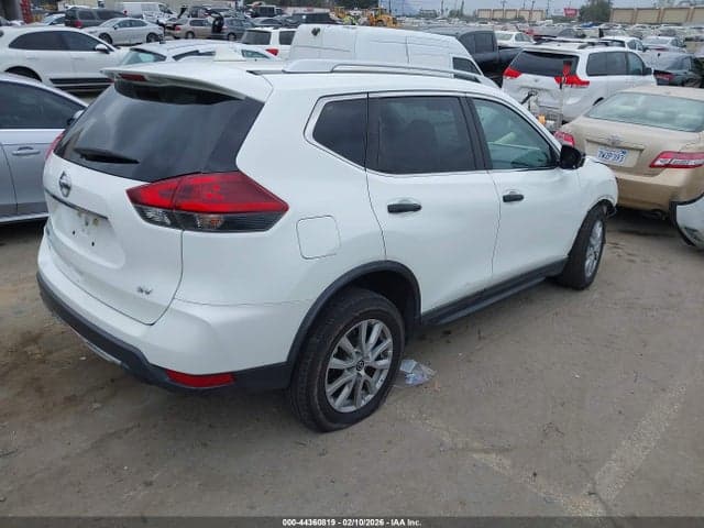 2018 NISSAN ROGUE SV 4