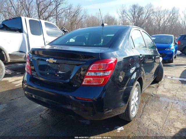 2017 CHEVROLET SONIC LT AUTO 4
