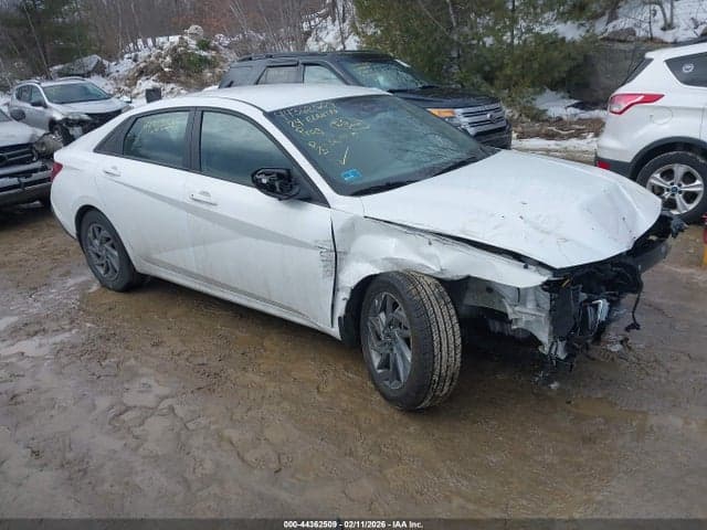 2024 HYUNDAI ELANTRA SEL 1