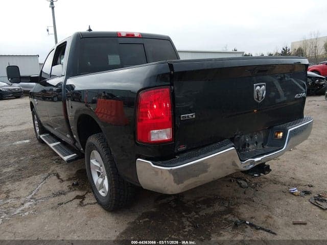 2023 RAM 1500 CLASSIC SLT 4X4 5'7 BOX 3