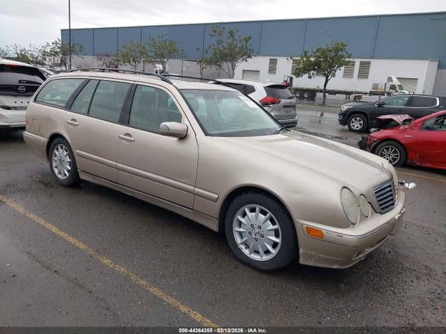 2001 MERCEDES-BENZ E 320