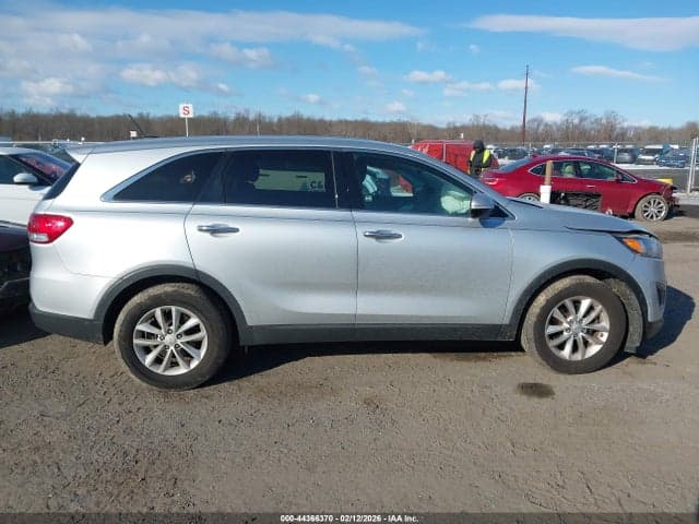 2017 KIA SORENTO 2.4L L 13