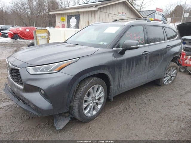 2022 TOYOTA HIGHLANDER LIMITED 2