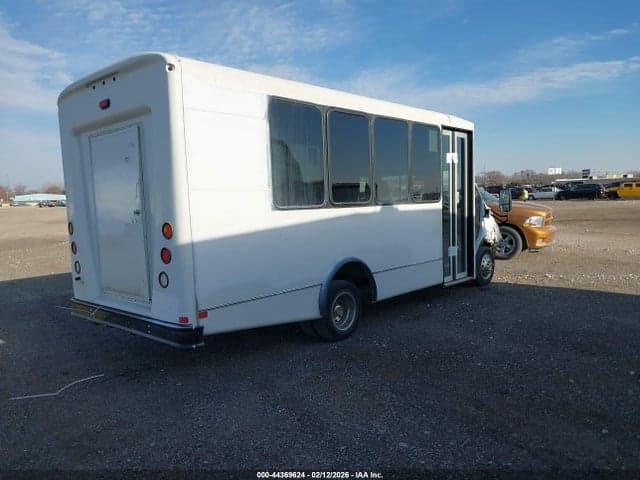 2019 FORD TRANSIT-350 CUTAWAY 4