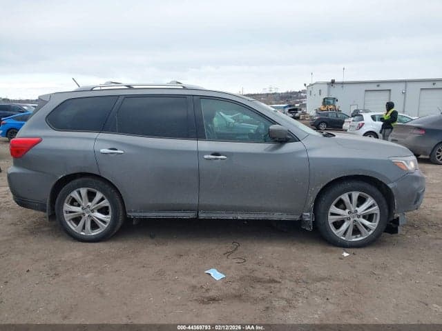 2018 NISSAN PATHFINDER SL 13