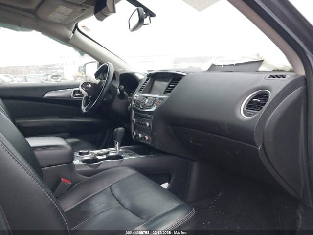 2018 NISSAN PATHFINDER SL 5