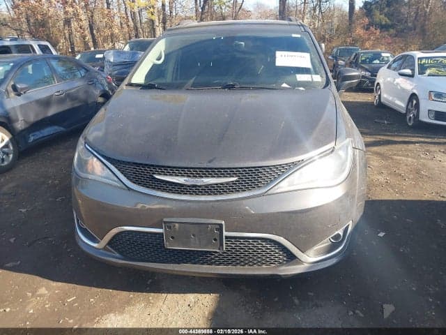 2017 CHRYSLER PACIFICA TOURING-L 12