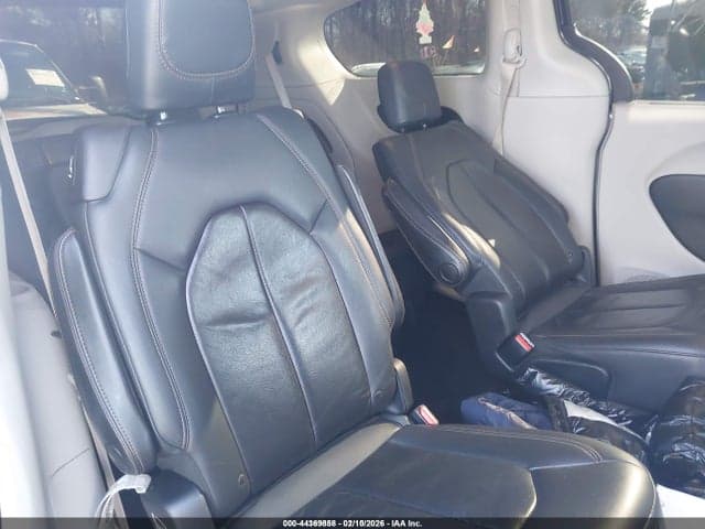 2017 CHRYSLER PACIFICA TOURING-L 8