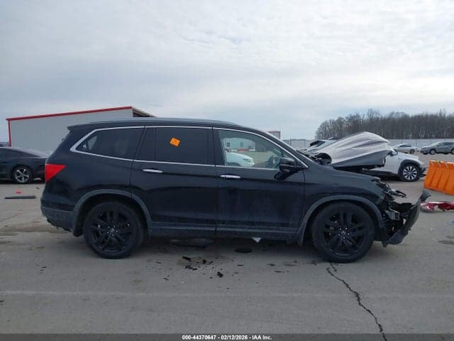2017 HONDA PILOT TOURING 13