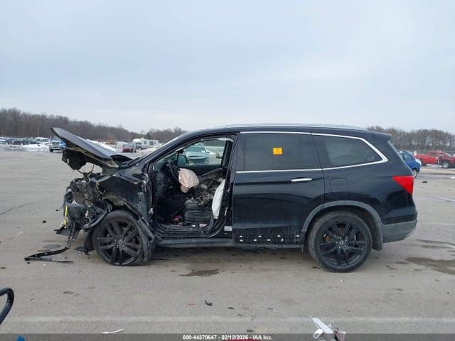 2017 HONDA PILOT TOURING 14