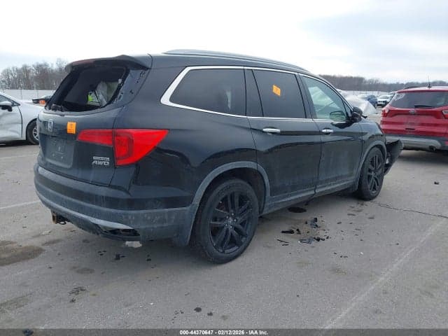2017 HONDA PILOT TOURING 4