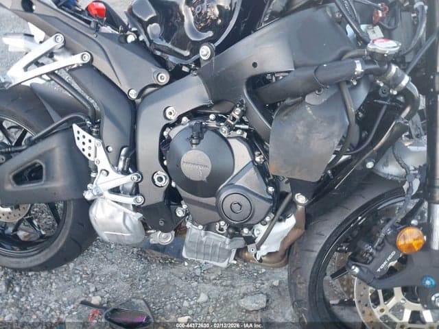 2026 HONDA CBR600 RR 8