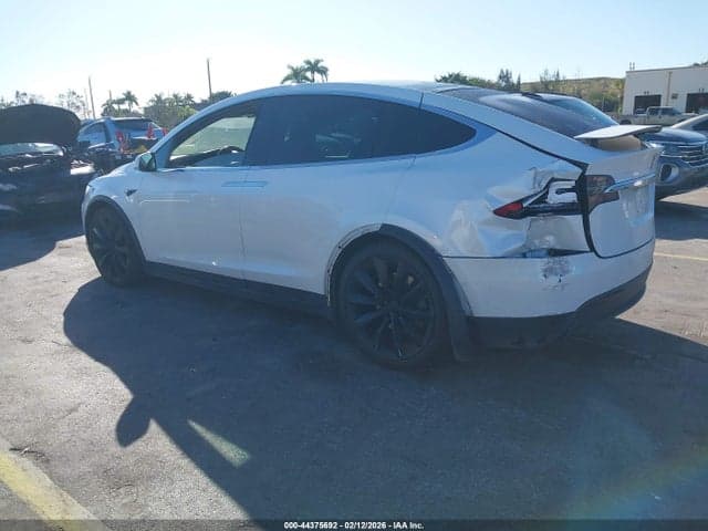 2020 TESLA MODEL X 3