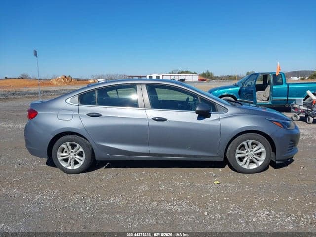 2019 CHEVROLET CRUZE LT 13