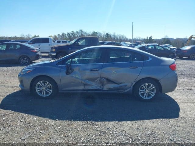 2019 CHEVROLET CRUZE LT 14