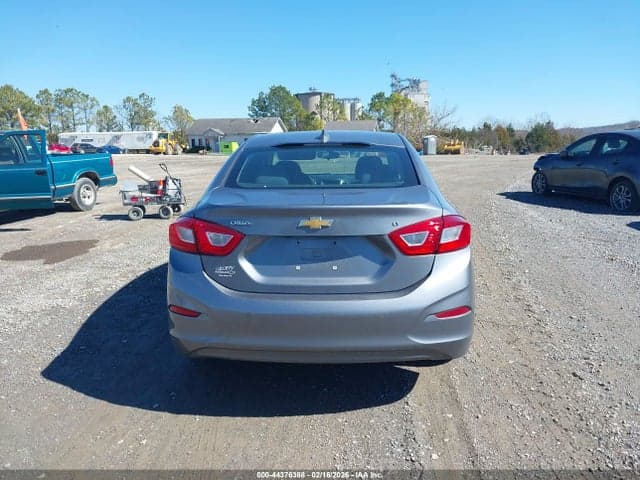 2019 CHEVROLET CRUZE LT 16