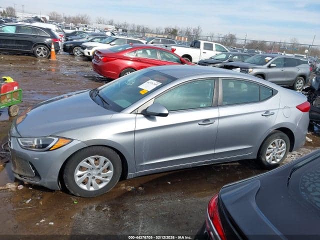 2017 HYUNDAI ELANTRA SE 14