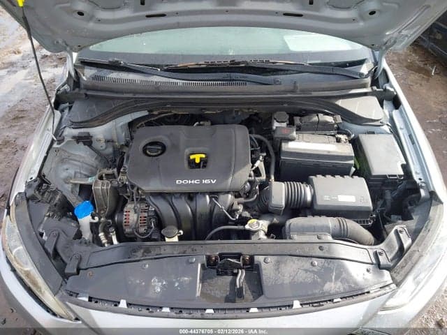 2017 HYUNDAI ELANTRA SE 10