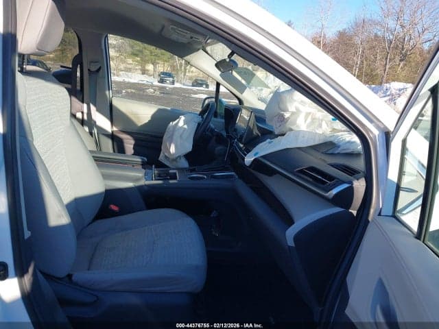 2024 TOYOTA SIENNA LE 5