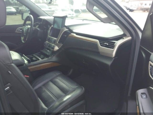 2020 GMC YUKON 4WD DENALI 5