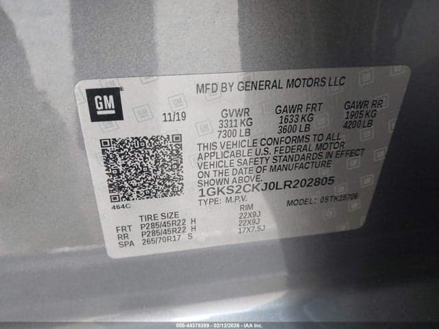 2020 GMC YUKON 4WD DENALI 9