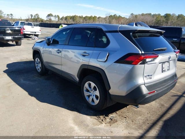2024 TOYOTA RAV4 LE 3