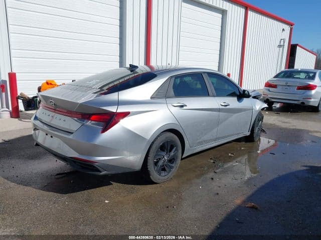 2021 HYUNDAI ELANTRA SEL 4