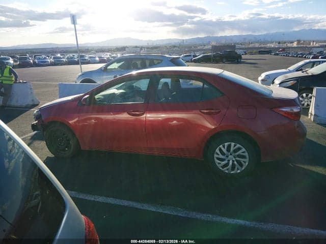 2018 TOYOTA COROLLA LE 14