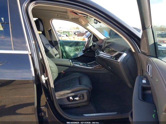 2025 BMW X7 XDRIVE40I 5