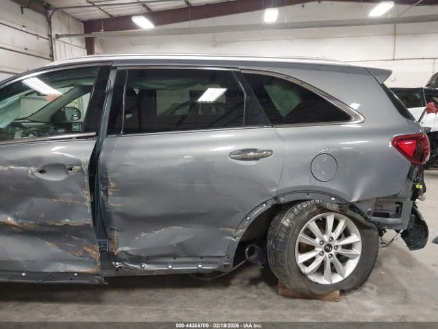 2019 KIA SORENTO 2.4L LX 18