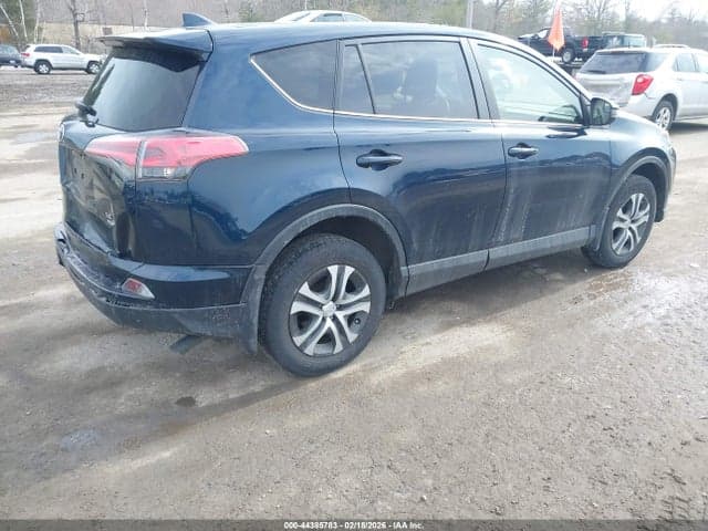 2018 TOYOTA RAV4 LE 4