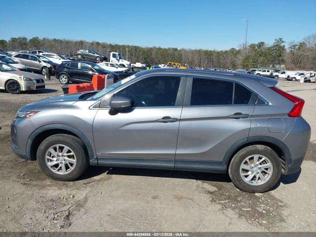 2019 MITSUBISHI ECLIPSE CROSS ES 14