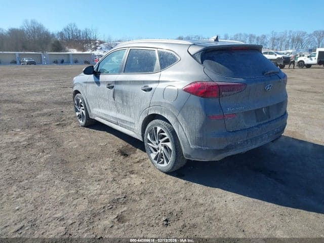 2020 HYUNDAI TUCSON SPORT 3