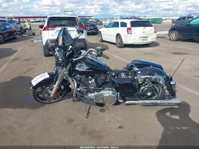 2019 HARLEY-DAVIDSON FLHX 14