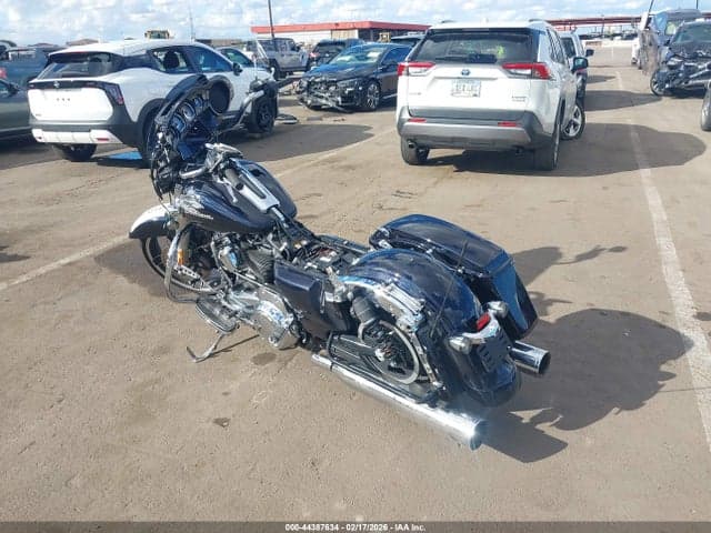 2019 HARLEY-DAVIDSON FLHX 3