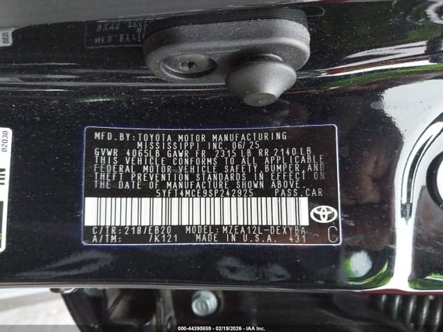 2025 TOYOTA COROLLA XSE 9