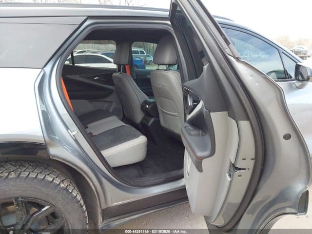 2025 CHEVROLET BLAZER EV SS AWD 8