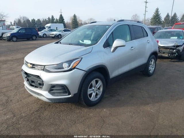 2019 CHEVROLET TRAX LT 2