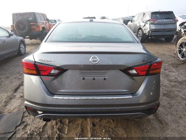 2022 NISSAN ALTIMA SR FWD 17