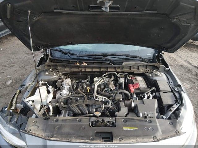 2022 NISSAN ALTIMA SR FWD 10