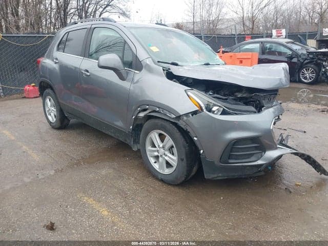2020 CHEVROLET TRAX FWD LT 1