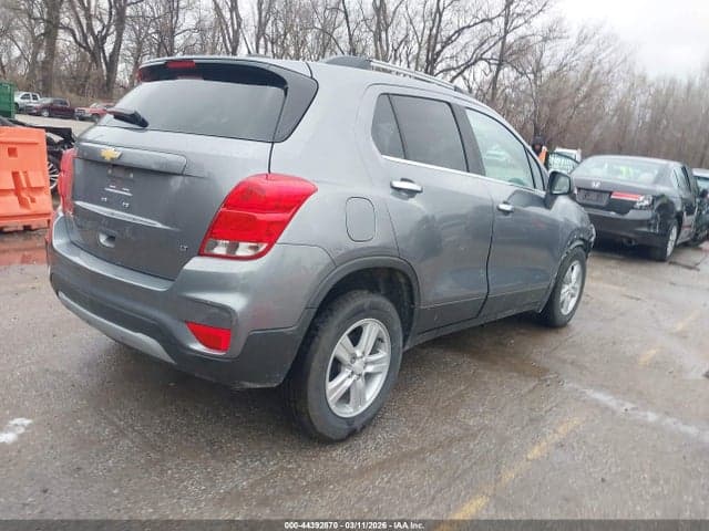 2020 CHEVROLET TRAX FWD LT 4